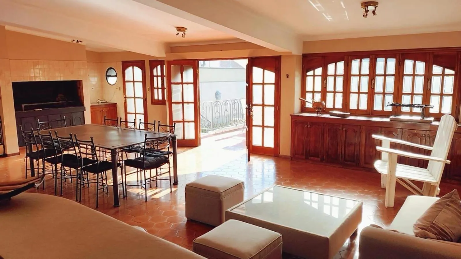 Hotel Boutique Casa & Cava Mendoza 4*,