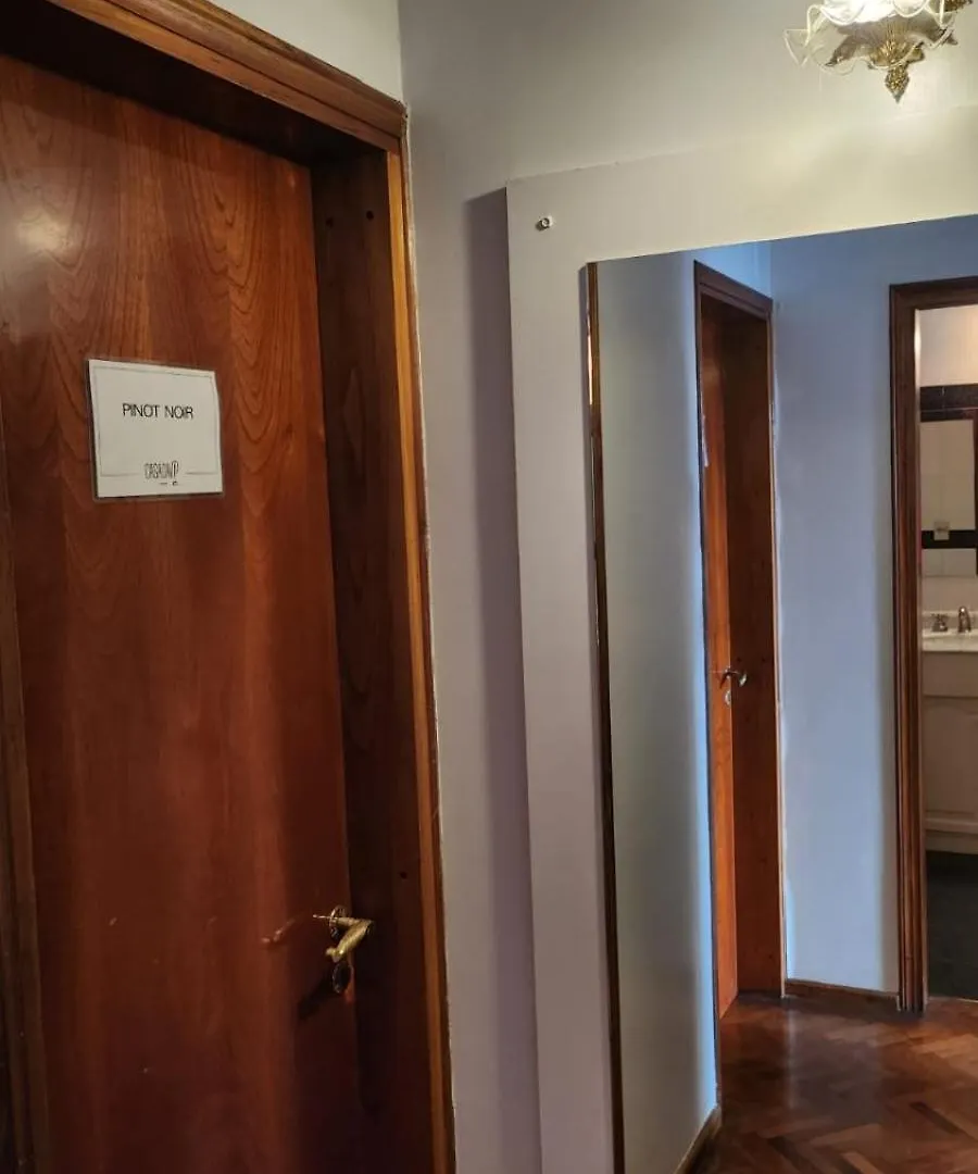 Hotel Boutique Casa & Cava Mendoza
