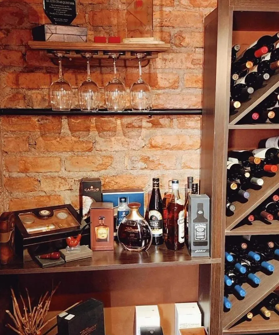 Hotel Boutique Casa & Cava Mendoza