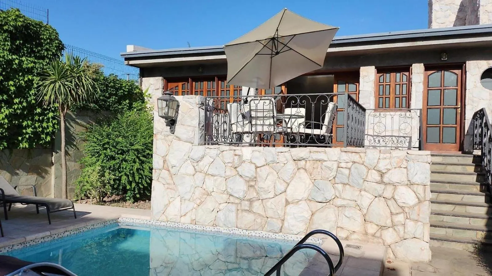 Hotel Boutique Casa & Cava Mendoza